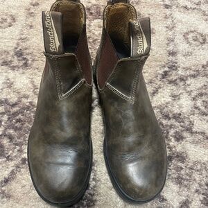 Rustic Brown Blundstones